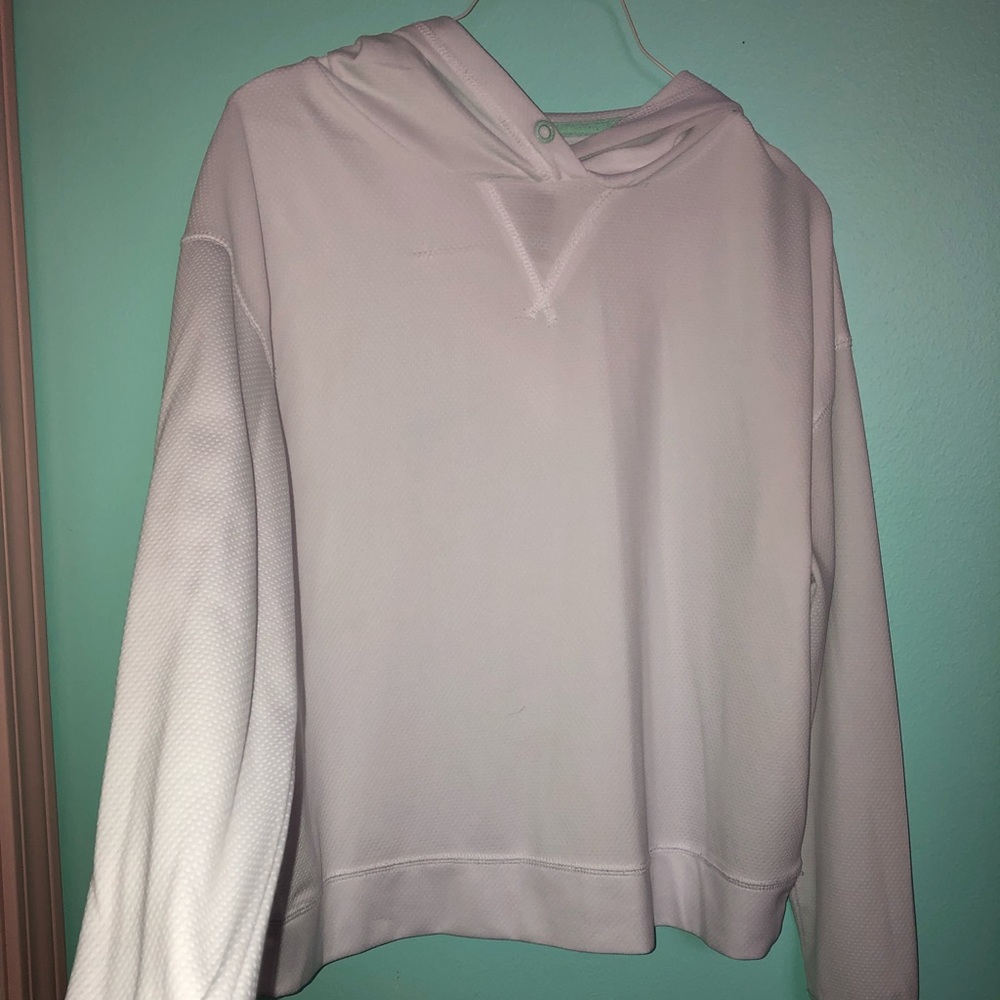 Aeropostale White Sweatshirt